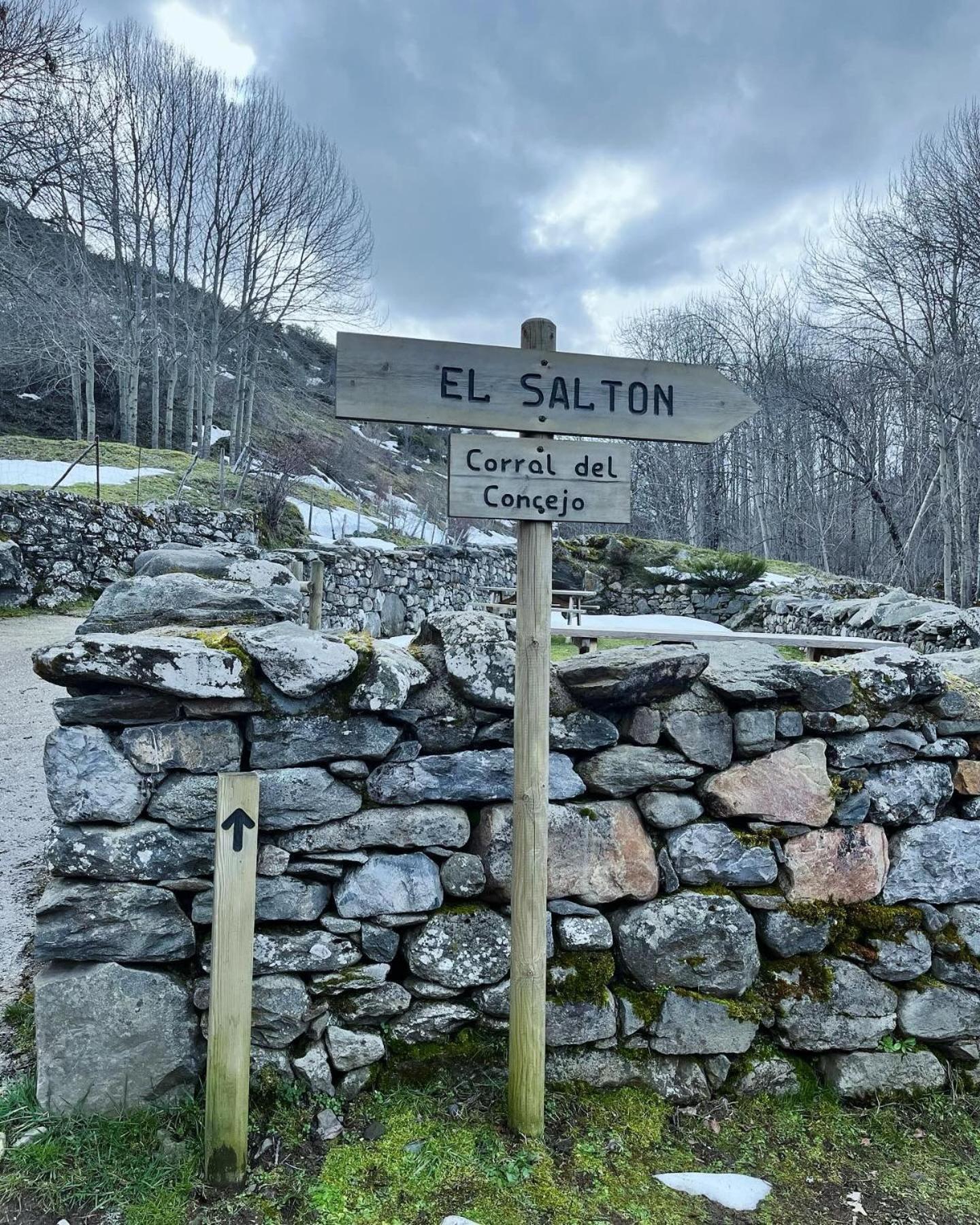 Casas Rurales Cuatro Valles Naredo de Fenar Kültér fotó