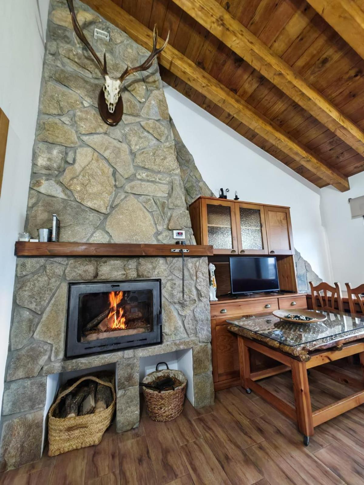 Casas Rurales Cuatro Valles Naredo de Fenar Kültér fotó